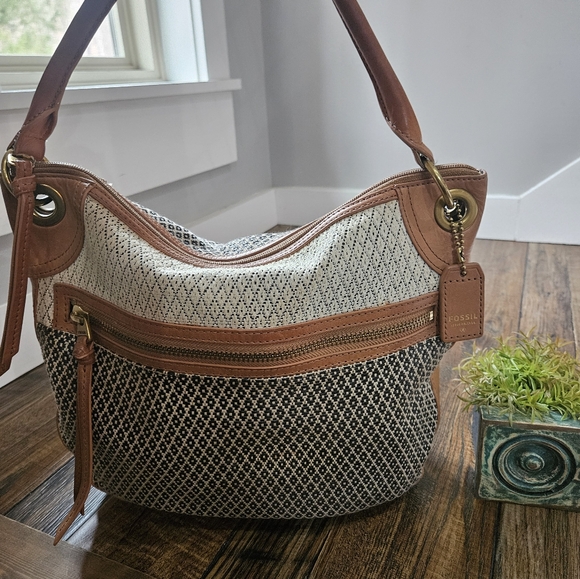 Fossil Black and Tan Shoulder Bag - Picture 4 of 14